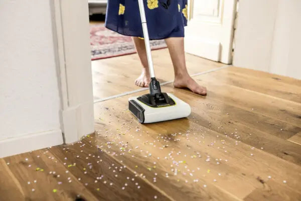 KARCHER ELECTRIC BROOM