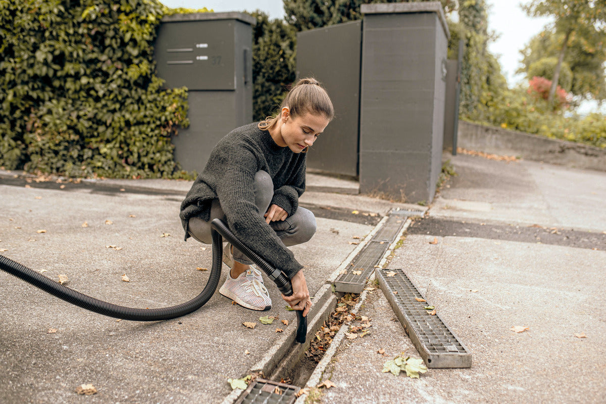 KARCHER VACUUM CLEANER WD4