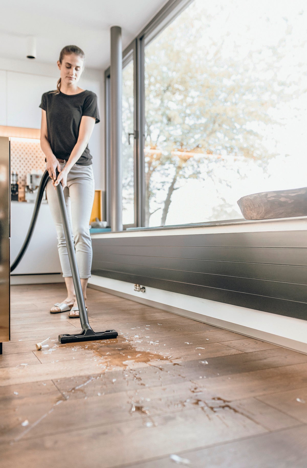 KARCHER VACUUM CLEANER